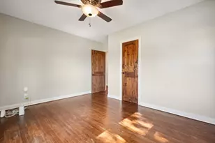 4604 Calmont Ave, Fort Worth, TX 76107 - Photo 11