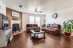 820 Lake Sierra Wy, Little Elm, TX 75068 - Photo 7