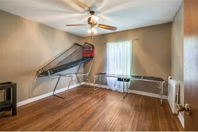 1033 Lydick Lane, River Oaks, TX 76114 - Photo 11