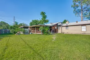 1033 Lydick Ln, River Oaks, TX 76114 - Photo 25