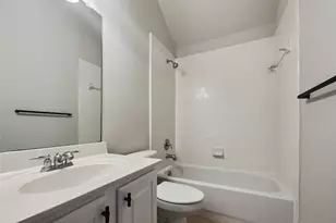 825 Lake Worth Trl, Little Elm, TX 75068 - Photo 15