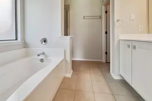 825 Lake Worth Trl, Little Elm, TX 75068 - Photo 7