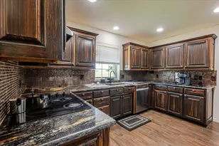 901 Green Branch Rd, Weatherford, TX 76085 - Photo 25