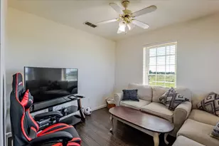 901 Green Branch Rd, Weatherford, TX 76085 - Photo 23