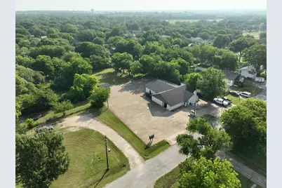 301 E Criddle Street, Waxahachie, TX 75165 - Photo 37