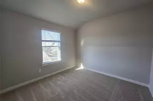 331 E Hull St, Denison, TX 75021 - Photo 15