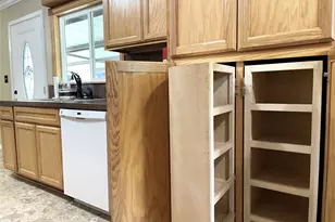 120 N 10th Ave, Teague, TX 75860 - Photo 29