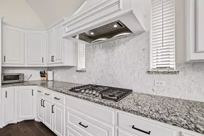 3613 Hanover Court, The Colony, TX 75056 - Photo 9