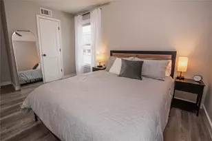 1701 W College St, Sherman, TX 75092 - Photo 17