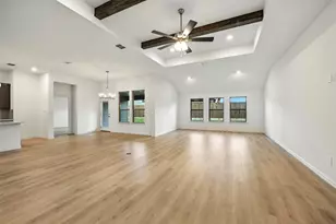 629 Mooney Dr, Saginaw, TX 76179 - Photo 17