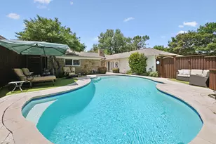 7423 Whispering Pines Dr, Dallas, TX 75248 - Photo 33