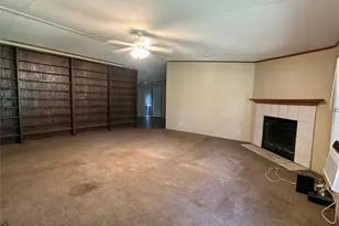 109 Coolibar Ct, Weatherford, TX 76085 - Photo 3