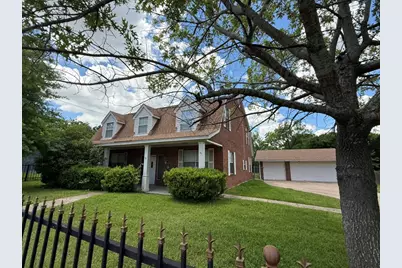 901 Daffan Avenue, Ennis, TX 75119 - Photo 1