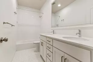 6531 Roper St, Dallas, TX 75209 - Photo 33