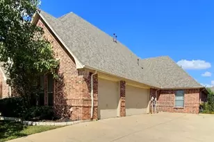 6725 S Fork Dr, North Richland Hills, TX 76182 - Photo 3