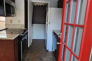 2202 Bolivar St, Denton, TX 76201 - Photo 11