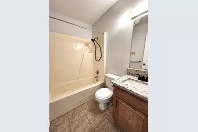 2202 Bolivar Street, Denton, TX 76201 - Photo 31
