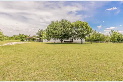 249 Private Road 4434, Rhome, TX 76078 - Photo 39