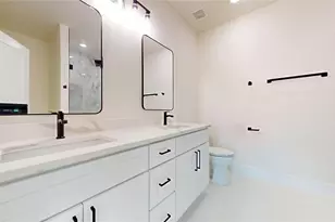 4439 Fatima Dr, Irving, TX 75062 - Photo 19