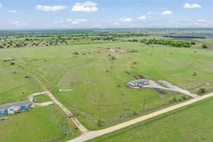 296 County Rd 3215, Clifton, TX 76634 - Photo 31