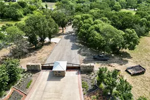 2034 Woodland Rd, Weatherford, TX 76088 - Photo 1