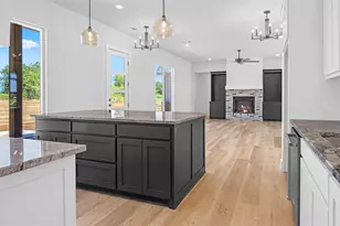 3748 County Rd 424, Cleburne, TX 76031 - Photo 11