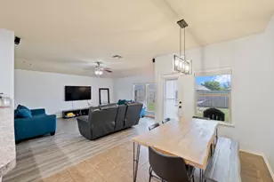 2005 Sterling Gate Dr, Heartland, TX 75126 - Photo 9