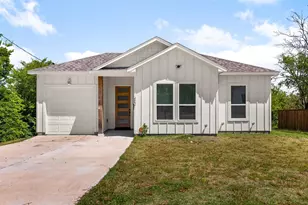 407 Peabody St, Hillsboro, TX 76645 - Photo 1