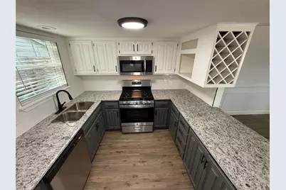 2202 Pontiac Drive, Arlington, TX 76013 - Photo 9