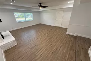 2202 Pontiac Dr, Arlington, TX 76013 - Photo 7