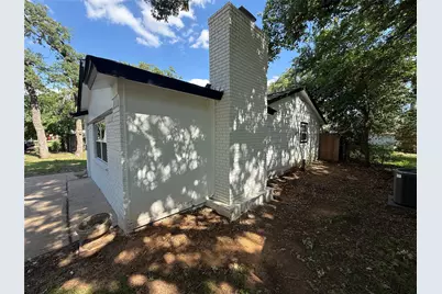 2202 Pontiac Drive, Arlington, TX 76013 - Photo 27