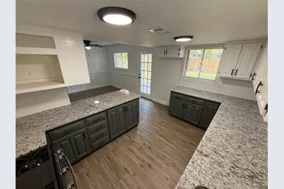 2202 Pontiac Drive, Arlington, TX 76013 - Photo 13