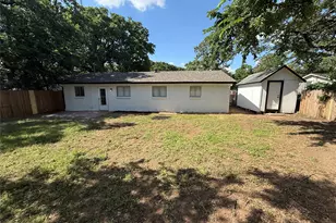 2202 Pontiac Dr, Arlington, TX 76013 - Photo 29