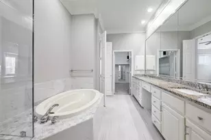 18107 Frankford Lakes Cir, Dallas, TX 75252 - Photo 21