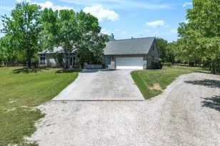 600 Co Rd 1790, Sunset, TX 76270 - Photo 27