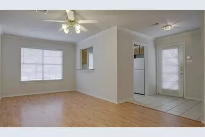 3233 S Univer. Drive, Fort Worth, TX 76109 - Photo 9