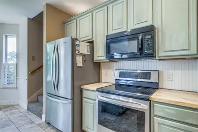 2404 Summer Court, Arlington, TX 76001 - Photo 19