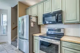 2404 Summer Ct, Arlington, TX 76001 - Photo 19