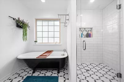 1817 Woodlawn Avenue, Corsicana, TX 75110 - Photo 15