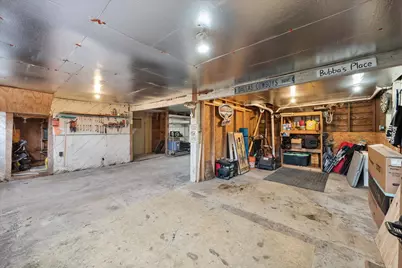 1817 Woodlawn Avenue, Corsicana, TX 75110 - Photo 35