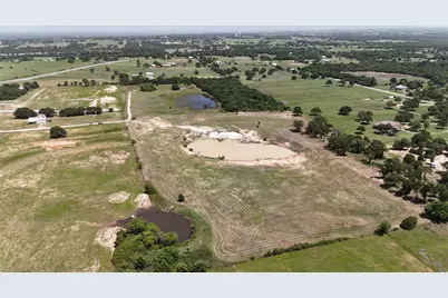 8605 W Highway 199, Springtown, TX 76082 - Photo 1