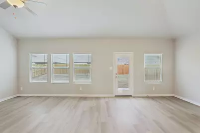 2227 Zephyr Drive, Princeton, TX 75407 - Photo 9