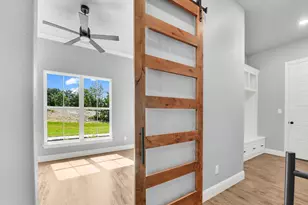 544 Aermotor Loop, Weatherford, TX 76085 - Photo 17