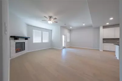 300 Thorn Creek Drive, Anna, TX 75409 - Photo 9