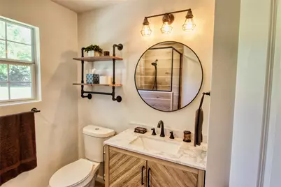 505 E 4th Street, Weatherford, TX 76086 - Photo 9