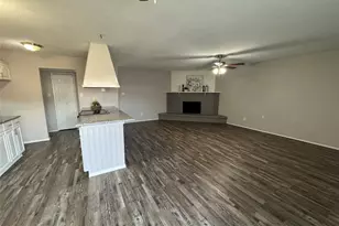 913 Valley View Dr, Allen, TX 75002 - Photo 3