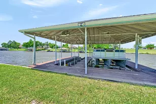 615 Kiowa Dr W, Lake Kiowa, TX 76240 - Photo 33