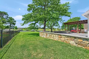 615 Kiowa Dr W, Lake Kiowa, TX 76240 - Photo 31