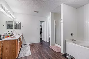 3016 Cesareo Dr, Grand Prairie, TX 75052 - Photo 13