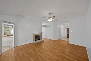 7501 Lake Arrowhead Dr, Fort Worth, TX 76137 - Photo 9